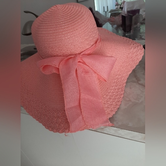 Summer hat - Picture 2 of 4